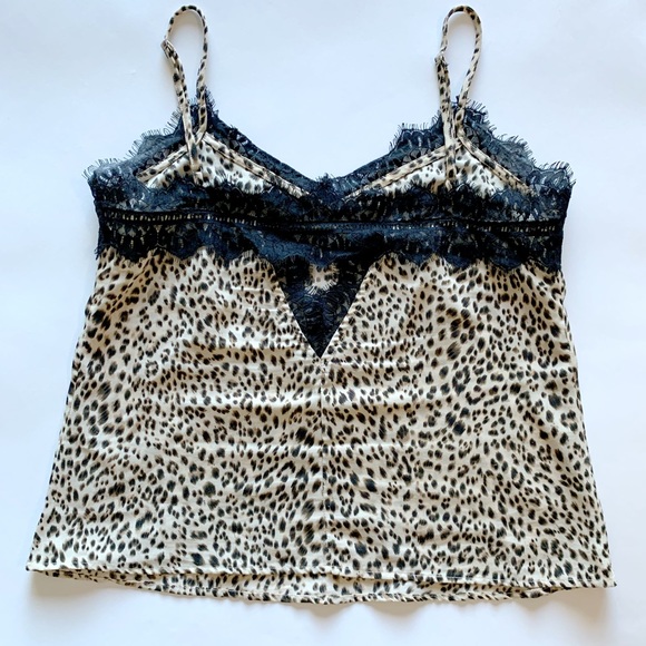 Lacey Cheetah Print V-Neck Tank Top, Keyhole Back Women’s SZ M - Picture 3 of 3